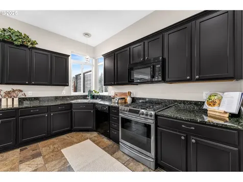 15705 NE 19th Avenue Vancouver WA 98686