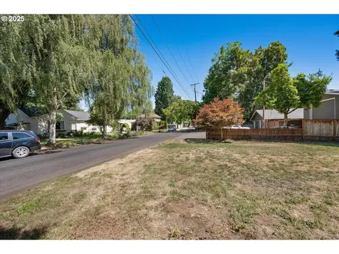 550 Arthur Street Woodburn OR 97071