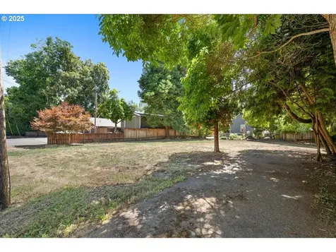 550 Arthur Street Woodburn OR 97071