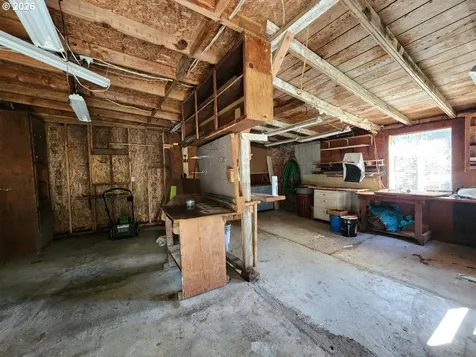 92504 Paradise Point Road Port Orford OR 97465