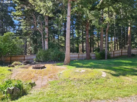 92504 Paradise Point Road Port Orford OR 97465