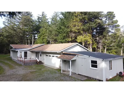 92504 Paradise Point Road Port Orford OR 97465