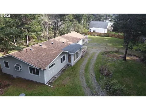 92504 Paradise Point Road Port Orford OR 97465