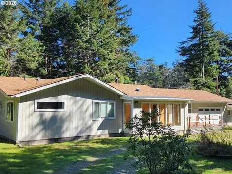 92504 Paradise Point Road Port Orford OR 97465