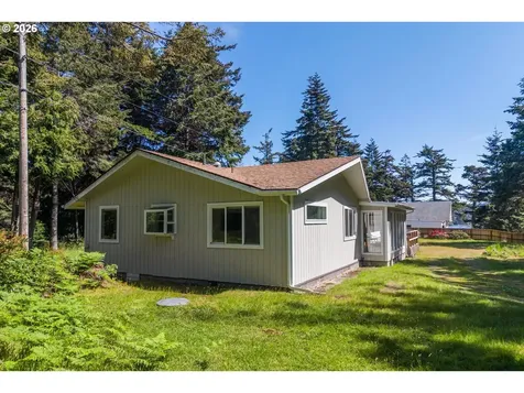 92504 Paradise Point Road Port Orford OR 97465