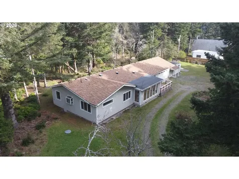 92504 Paradise Point Road Port Orford OR 97465