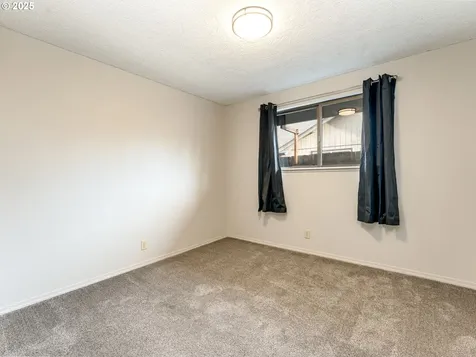 4114 Jessen Drive Eugene OR 97402