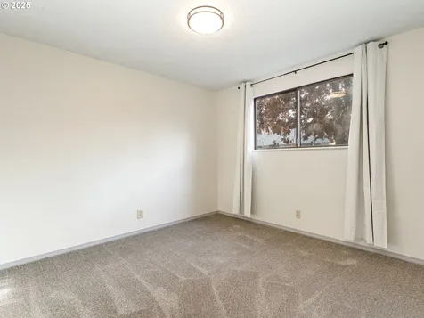 4114 Jessen Drive Eugene OR 97402