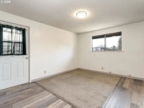 4114 Jessen Drive Eugene OR 97402
