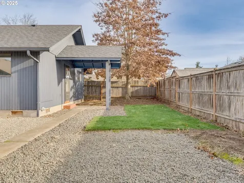 4114 Jessen Drive Eugene OR 97402