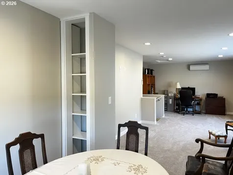 88097 Lake Point Drive Florence OR 97439