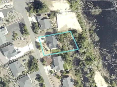 88097 Lake Point Drive Florence OR 97439