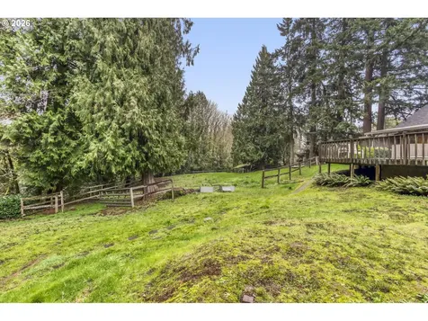 1000 Forest Meadows Way Lake Oswego OR 97034