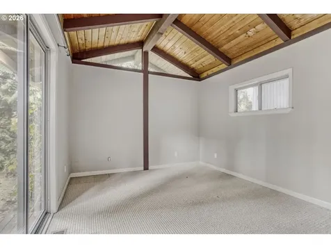 1000 Forest Meadows Way Lake Oswego OR 97034