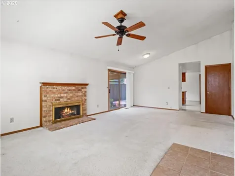 4715 SE 87th Avenue Portland OR 97266