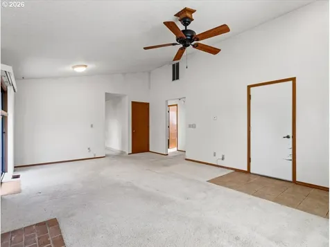 4715 SE 87th Avenue Portland OR 97266