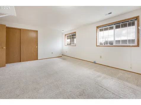 15814 NE 70th Street Vancouver WA 98682