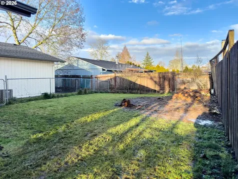1106 Royalty Drive NE Salem OR 97301