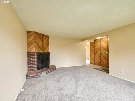 1106 Royalty Drive NE Salem OR 97301