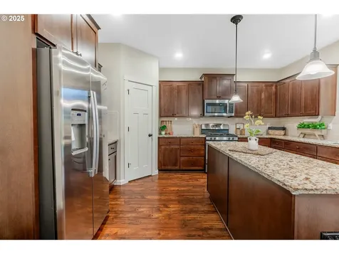 8782 SW Vale Court Wilsonville OR 97070