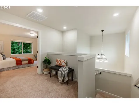 8782 SW Vale Court Wilsonville OR 97070