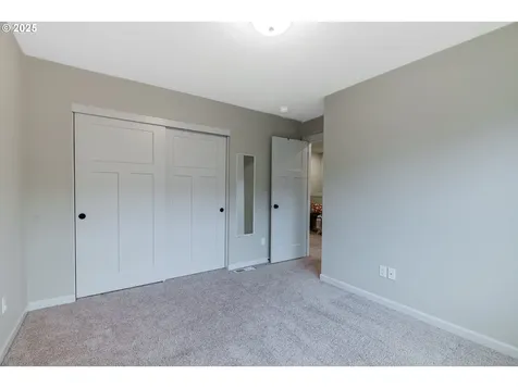 8782 SW Vale Court Wilsonville OR 97070