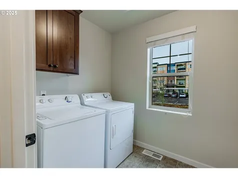 8782 SW Vale Court Wilsonville OR 97070