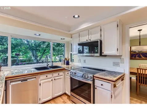 3345 NW Ashland Drive Beaverton OR 97006