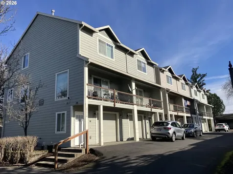 2544 SE 141st Avenue Portland OR 97236
