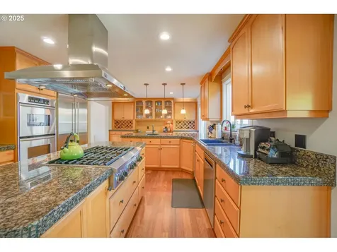 2418 NE 148th Street Vancouver WA 98686