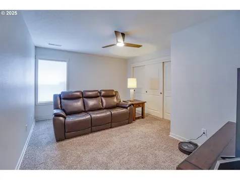 2418 NE 148th Street Vancouver WA 98686