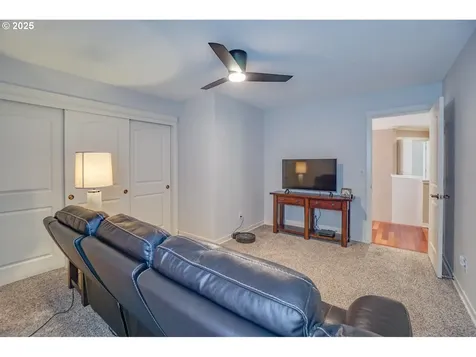 2418 NE 148th Street Vancouver WA 98686