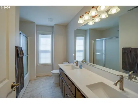 2418 NE 148th Street Vancouver WA 98686