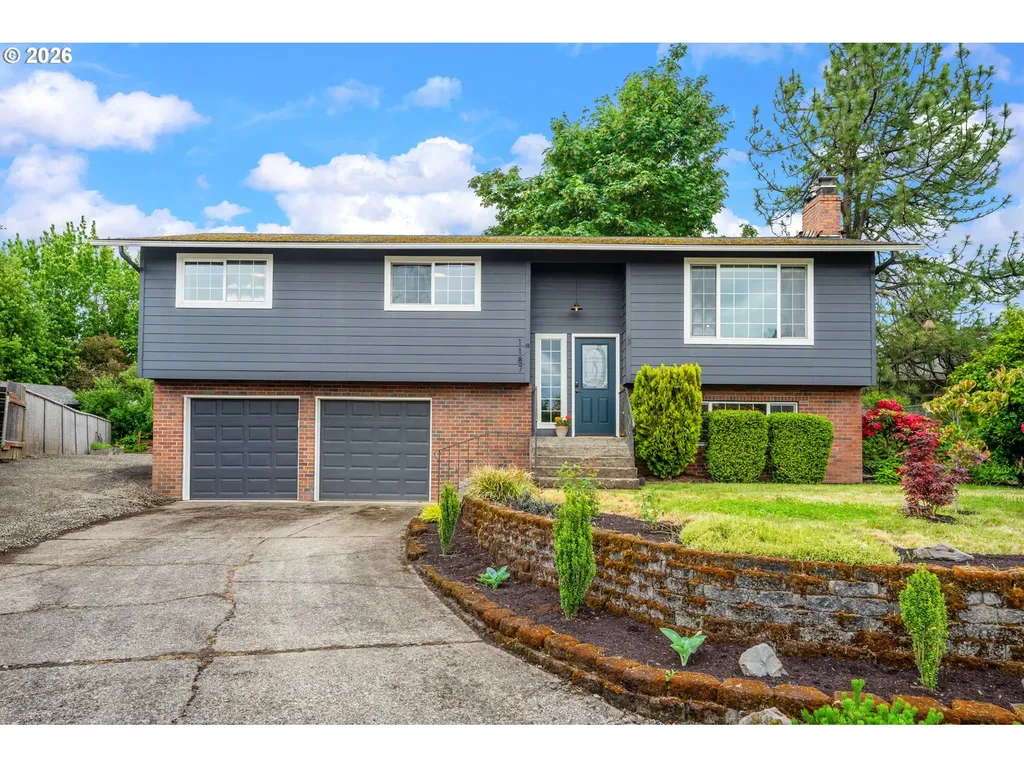 1187 Netzel Street Oregon City OR 97045