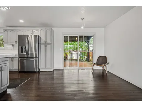 1187 Netzel Street Oregon City OR 97045