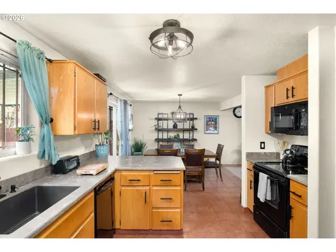 14141 SE Center Street Portland OR 97236
