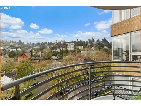 1132 SW 19th Avenue Portland OR 97205