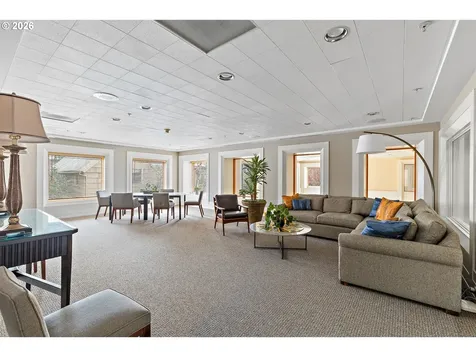 1132 SW 19th Avenue Portland OR 97205