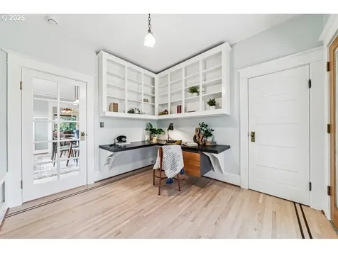 1719 SE Ladd Avenue Portland OR 97214