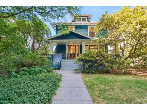 1719 SE Ladd Avenue Portland OR 97214