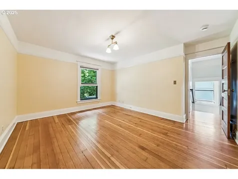 1719 SE Ladd Avenue Portland OR 97214