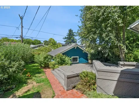 1719 SE Ladd Avenue Portland OR 97214