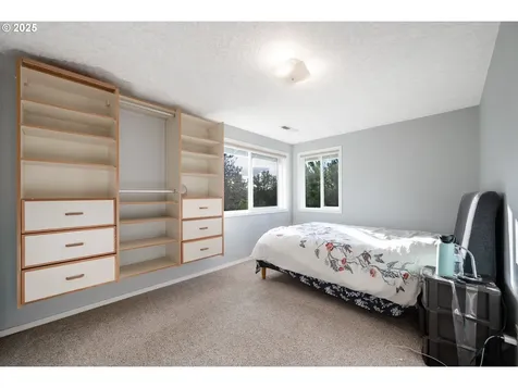 1412 SW Chastain Avenue Gresham OR 97080
