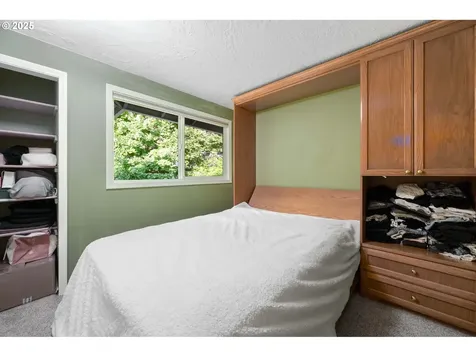 1412 SW Chastain Avenue Gresham OR 97080