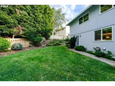 1412 SW Chastain Avenue Gresham OR 97080