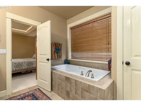 14303 Bonn Street Oregon City OR 97045