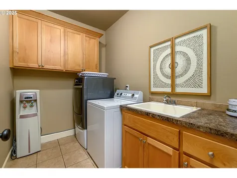 14303 Bonn Street Oregon City OR 97045