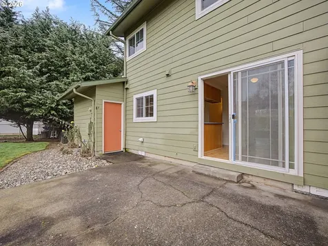 18508 NE Wasco Street Portland OR 97230