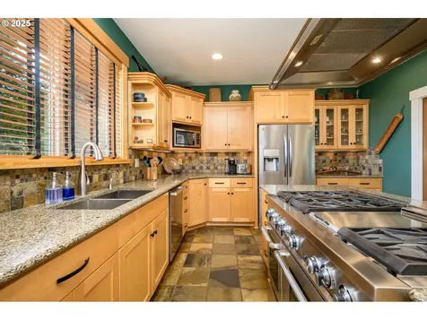 15000 NW Blacktail Lane Mcminnville OR 97128