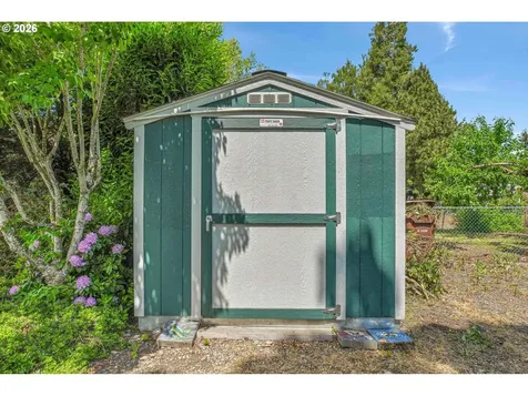 705 N Molalla Avenue Molalla OR 97038